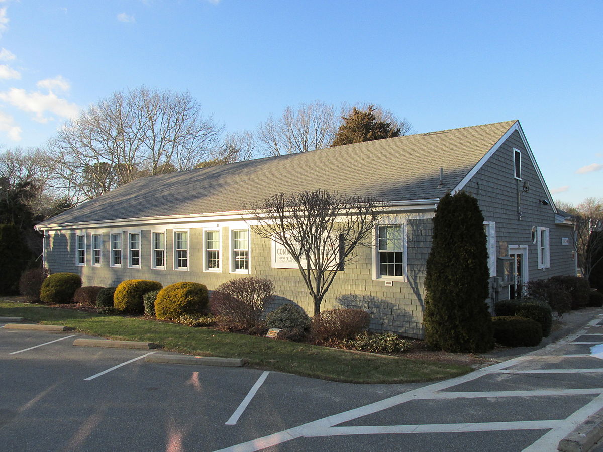 Popponesset Community Building